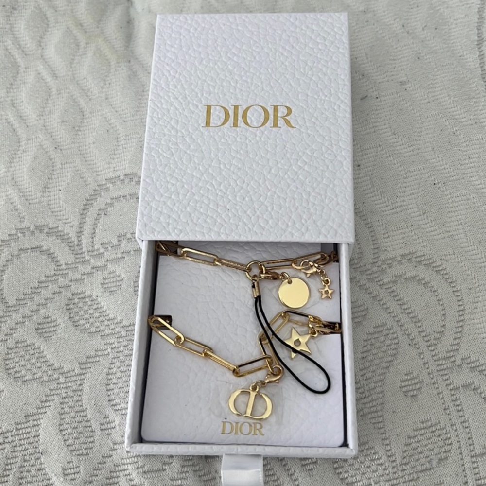 Upcycled Gold Charms Paper Clip Chain Choker Necklace - Picture 5 of 5